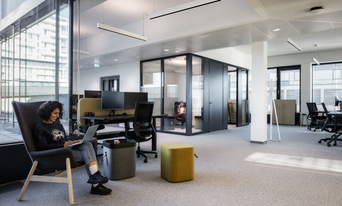 palfinger HUB vienna | neudoerfler | office