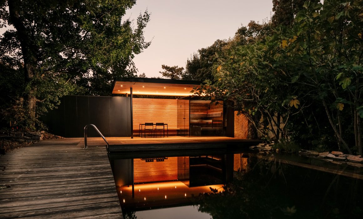 sauna | f2p | architecture